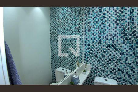 Apartamento à venda com 68m², 2 quartos e 1 vaga Apartamento à venda com 68m², 2 quartos e 1 vagaBanheiro 2