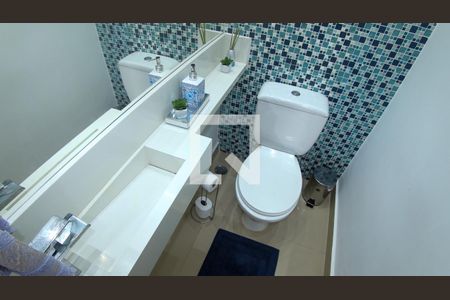 Apartamento à venda com 68m², 2 quartos e 1 vaga Apartamento à venda com 68m², 2 quartos e 1 vagaBanheiro 2