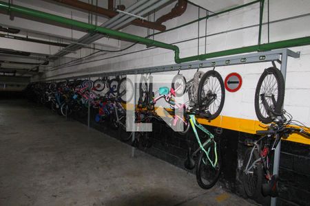 Apartamento à venda com 68m², 2 quartos e 1 vaga Apartamento à venda com 68m², 2 quartos e 1 vagaÁrea comum