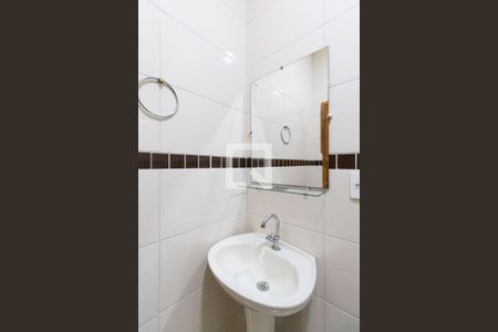 Casa para alugar com 180m², 3 quartos e sem vaga Casa para alugar com 180m², 3 quartos e sem vagaBanheiro Social