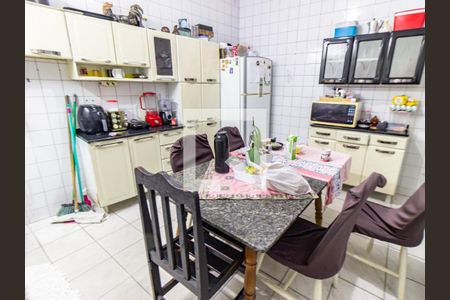Casa à venda com 120m², 2 quartos e 1 vagaCozinha