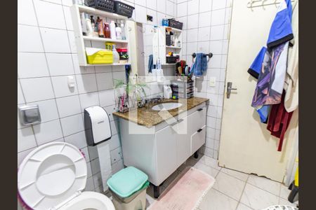 Casa à venda com 120m², 2 quartos e 1 vagaBanheiro