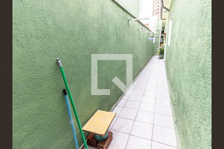 Casa à venda com 120m², 2 quartos e 1 vagaQuintal