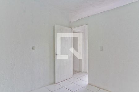 Quarto 2 de casa para alugar com 2 quartos, 60m² em Vila Zat, São Paulo