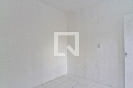 Quarto 2 de casa para alugar com 2 quartos, 60m² em Vila Zat, São Paulo