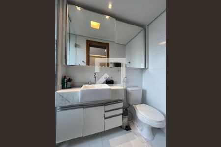 Apartamento para alugar com 95m², 3 quartos e 2 vagas Apartamento para alugar com 95m², 3 quartos e 2 vagasBanheiro da Suíte