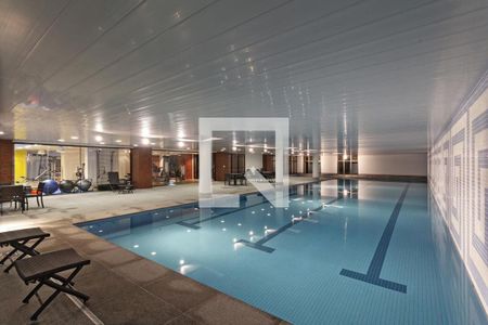 Apartamento para alugar com 95m², 3 quartos e 2 vagas Apartamento para alugar com 95m², 3 quartos e 2 vagasÁrea comum - Piscina aquecida