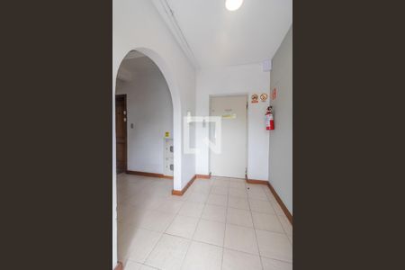 Apartamento à venda com 76m², 2 quartos e sem vagaHall de entrada