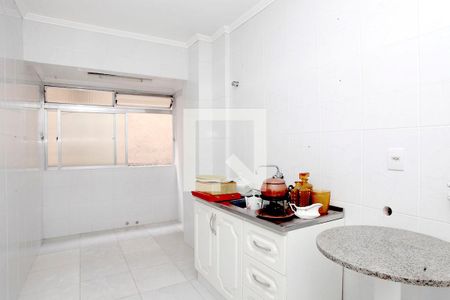 Apartamento à venda com 62m², 2 quartos e sem vagaCozinha + Área de Serviço