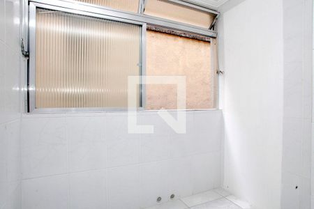Apartamento à venda com 62m², 2 quartos e sem vagaCozinha + Área de Serviço