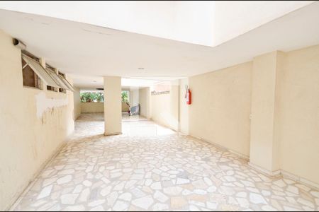 Apartamento à venda com 240m², 5 quartos e 1 vaga Apartamento à venda com 240m², 5 quartos e 1 vagaÁrea comum - Playground