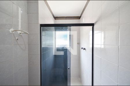 Apartamento à venda com 240m², 5 quartos e 1 vaga Apartamento à venda com 240m², 5 quartos e 1 vagaBanheiro Social