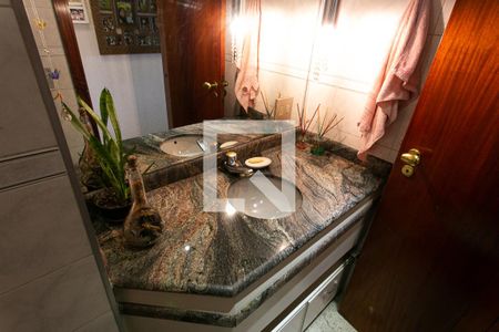 Apartamento à venda com 125m², 3 quartos e 2 vagasLavabo