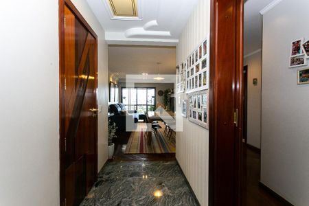 Hall de Entrada de apartamento à venda com 3 quartos, 125m² em Vila Carrão, São Paulo