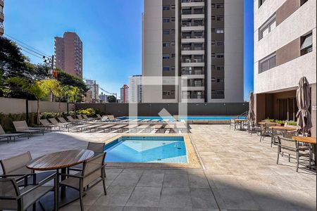 Apartamento para alugar com 107m², 2 quartos e 2 vagasÁrea comum - Piscina