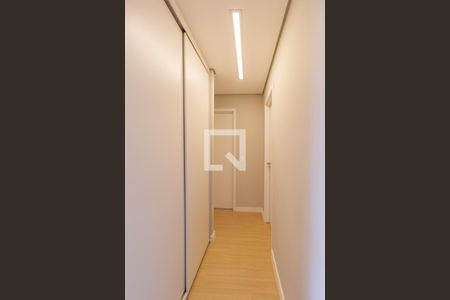 Apartamento à venda com 111m², 3 quartos e 4 vagasCorredor