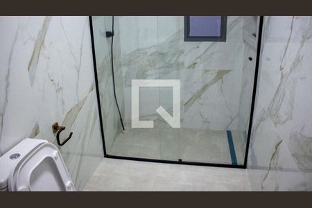 Casa para alugar com 182m², 2 quartos e 3 vagasBanheiro