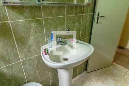 Casa à venda com 141m², 3 quartos e 2 vagasBanheiro 2