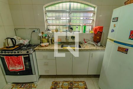 Casa à venda com 141m², 3 quartos e 2 vagasCozinha