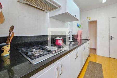 Apartamento para alugar com 90m², 2 quartos e 2 vagasCozinha