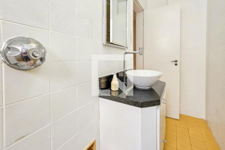 Apartamento para alugar com 90m², 2 quartos e 2 vagasBanheiro