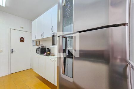 Apartamento para alugar com 90m², 2 quartos e 2 vagasCozinha