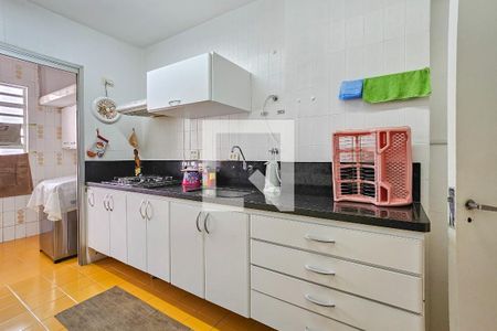 Apartamento para alugar com 90m², 2 quartos e 2 vagasCozinha