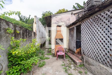 Casa à venda com 250m², 2 quartos e 2 vagasQuintal