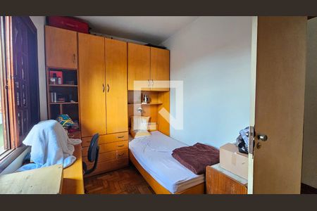 Casa à venda com 250m², 4 quartos e 4 vagasQuarto 2