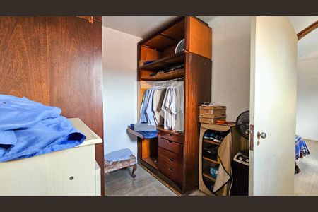 Casa à venda com 250m², 4 quartos e 4 vagasCloset