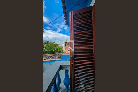 Casa à venda com 250m², 4 quartos e 4 vagasVaranda