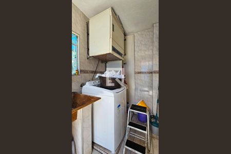 Casa à venda com 250m², 4 quartos e 4 vagasÁrea de Serviço