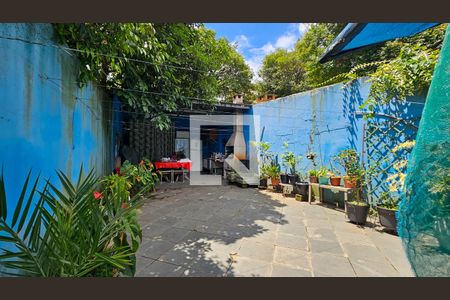 Casa à venda com 250m², 4 quartos e 4 vagasQuintal