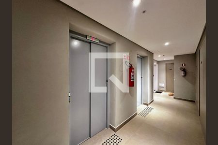 Apartamento para alugar com 73m², 2 quartos e 1 vagaHall Social Bloco