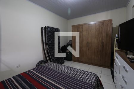 Casa à venda com 220m², 6 quartos e sem vagaQuarto Casa 4