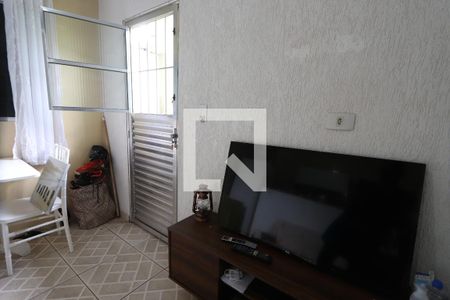 Casa à venda com 220m², 6 quartos e sem vagaSala Casa 4