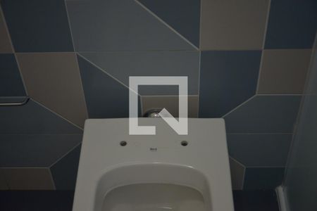 Casa à venda com 259m², 6 quartos e 4 vagasBanheiro 2