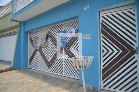 Casa à venda com 259m², 6 quartos e 4 vagasFachada