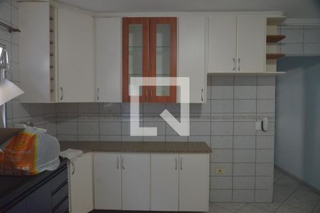 Casa à venda com 259m², 6 quartos e 4 vagasCozinha