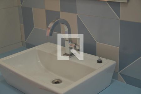 Casa à venda com 259m², 6 quartos e 4 vagasBanheiro 2