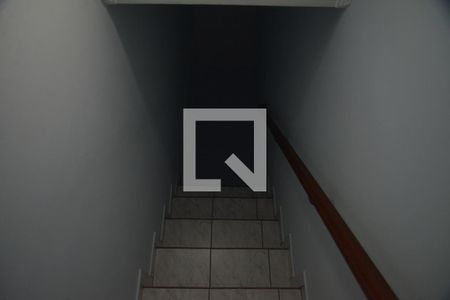 Casa à venda com 259m², 6 quartos e 4 vagasEscada