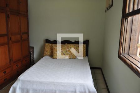 Casa de condomínio à venda com 200m², 4 quartos e 4 vagasQuarto 2