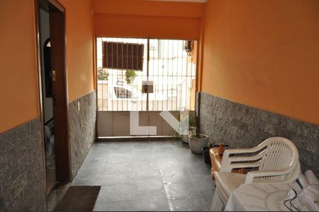 Casa de condomínio à venda com 200m², 4 quartos e 4 vagasÁrea Externa