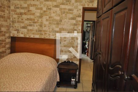 Casa de condomínio à venda com 200m², 4 quartos e 4 vagasQuarto 3