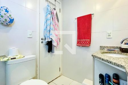 Apartamento à venda com 106m², 3 quartos e 2 vagasBanheiro da Suíte