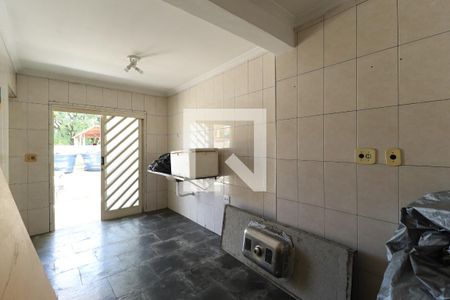 Casa à venda com 250m², 4 quartos e 4 vagasCozinha 2