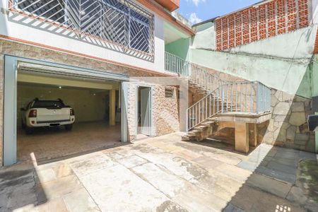 Casa à venda com 250m², 4 quartos e 4 vagasGaragem