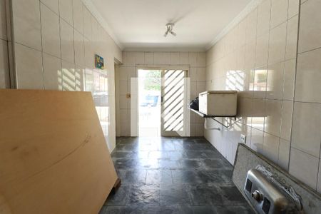 Casa à venda com 250m², 4 quartos e 4 vagasCozinha 2
