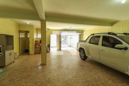 Casa à venda com 250m², 4 quartos e 4 vagasGaragem