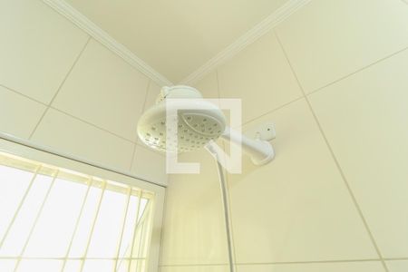 Casa à venda com 250m², 4 quartos e 4 vagasBanheiro 1